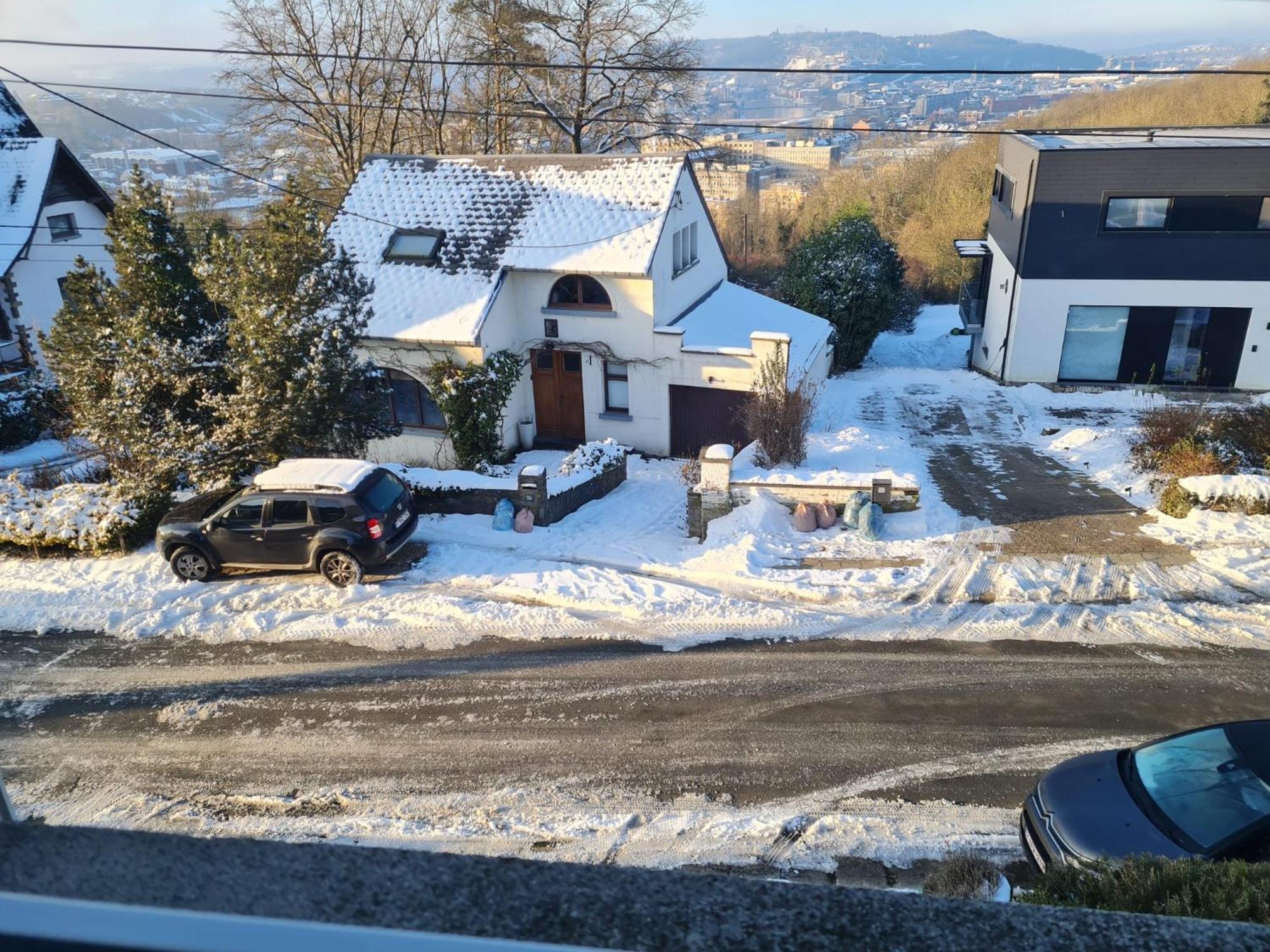 Bed Vue Sur Vallee De La Meuse Namur Bouge エクステリア 写真